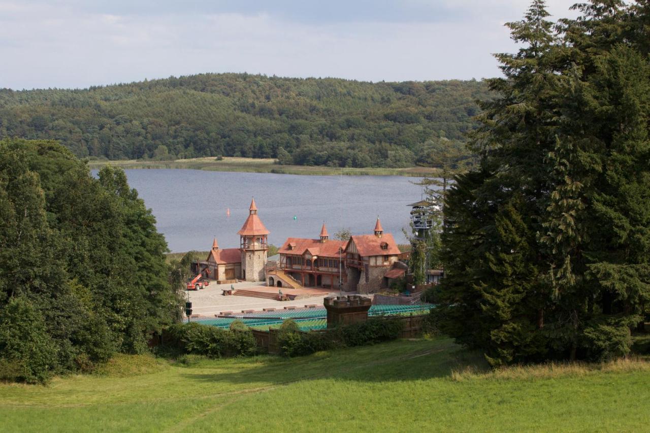 Schlosshotel Ralswiek Exteriér fotografie