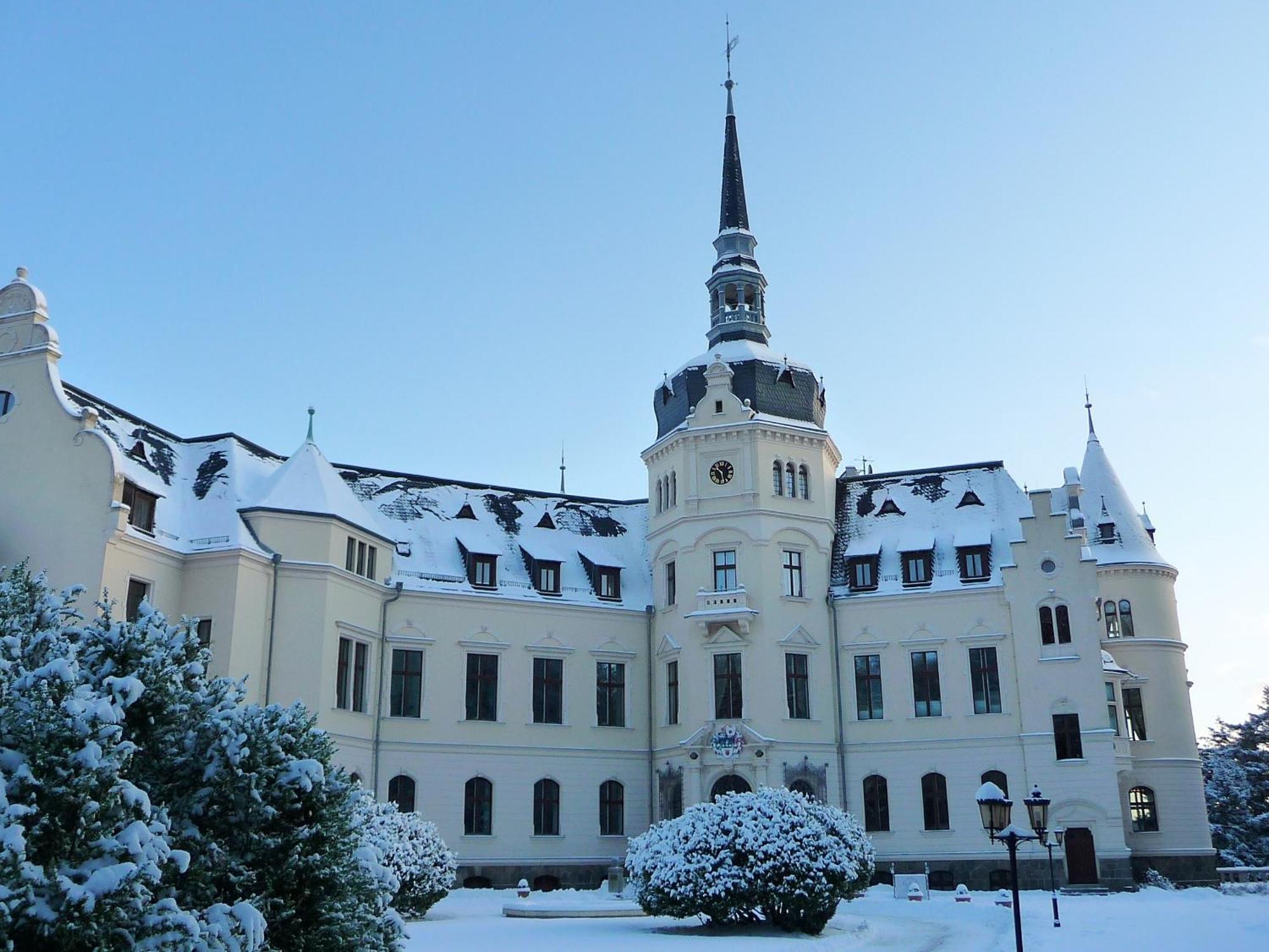 Schlosshotel Ralswiek Exteriér fotografie