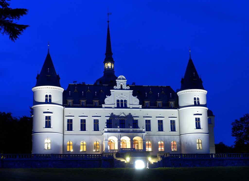 Schlosshotel Ralswiek Exteriér fotografie